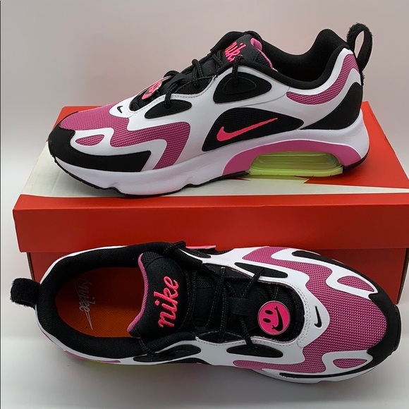 black and pink nike 200
